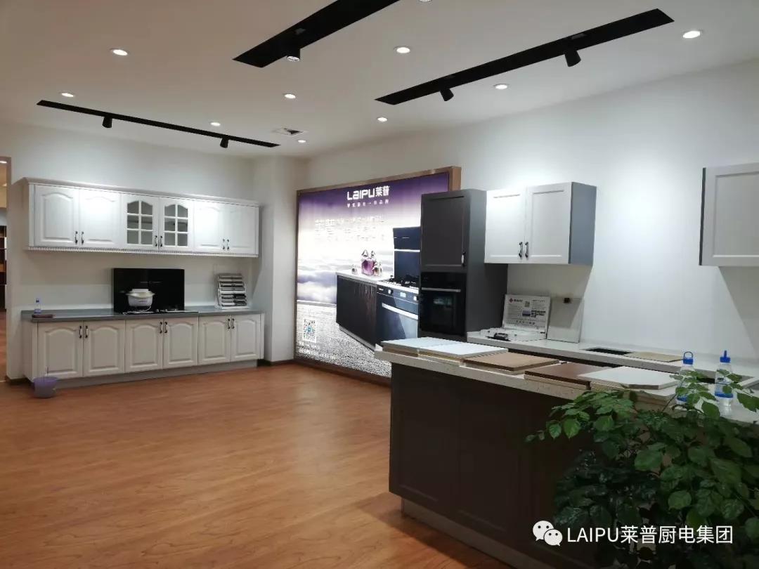 1544258019475421.jpg 1544258019475421.jpg